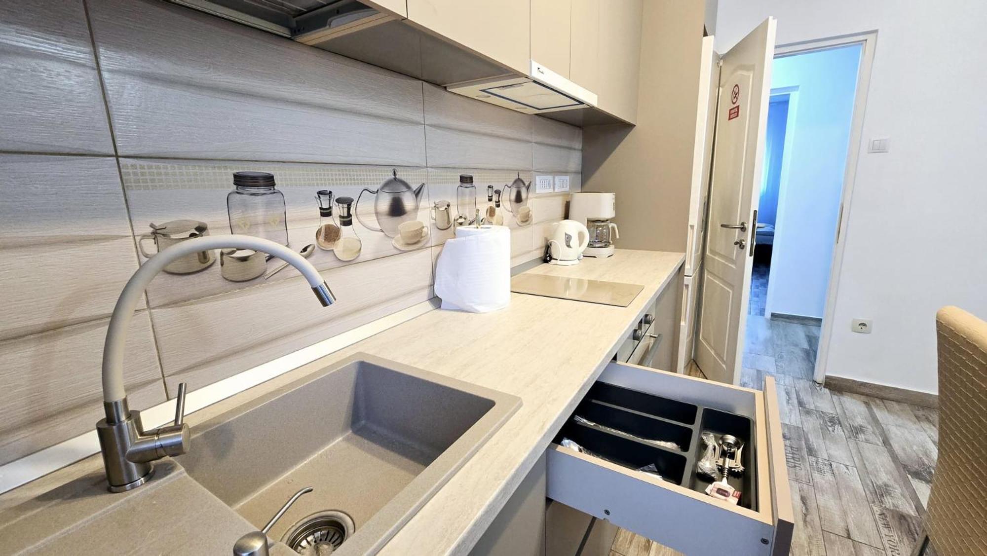 Apartament 3 Camere Hd Hunedoara Exterior foto