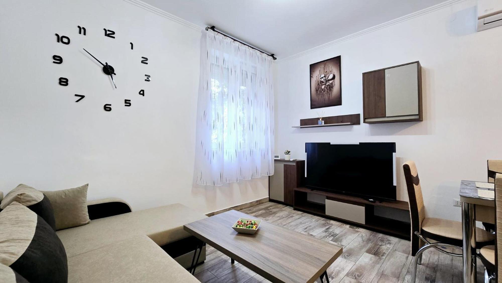 Apartament 3 Camere Hd Hunedoara Exterior foto