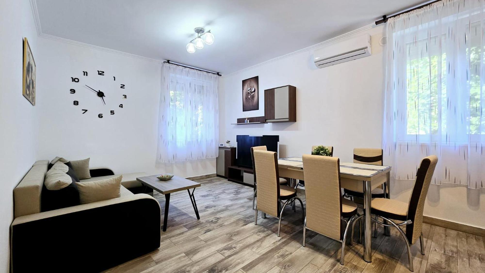 Apartament 3 Camere Hd Hunedoara Exterior foto